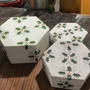 Festive Hexagonal Holiday Boxes nestled boxes